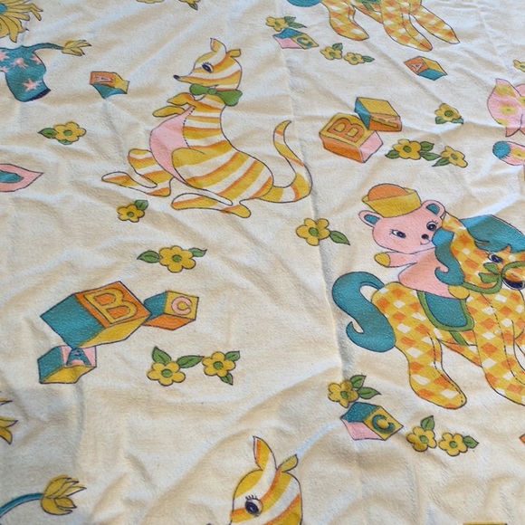 Vintage baby blanket - Picture 2 of 3